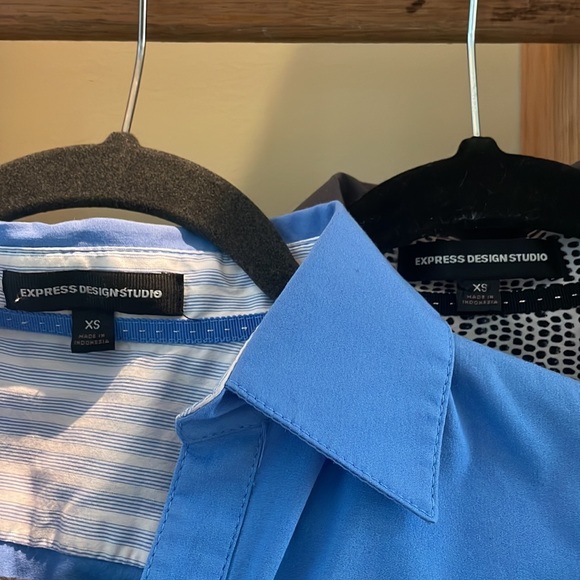 2 Express button down work tops - Picture 4 of 4